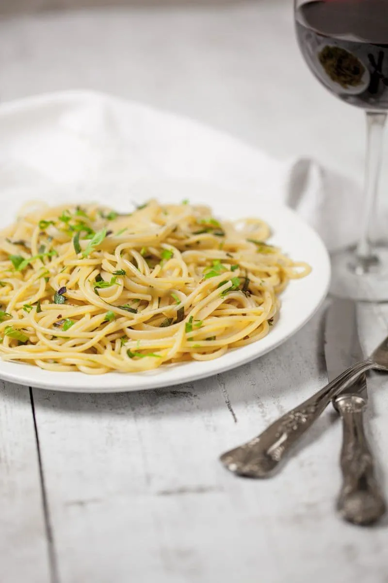 Spaghetti met knoflook en chilivlokken