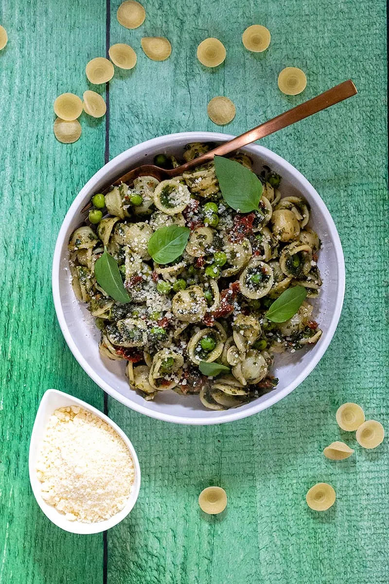 Orecchiette met spinazie en erwtjes