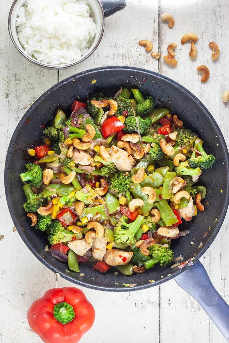 Roerbak met kip en broccoli