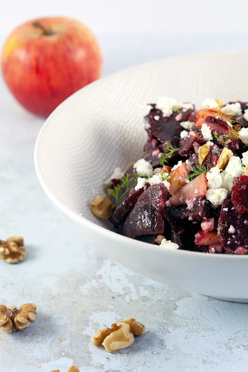 Bietensalade met appel en feta