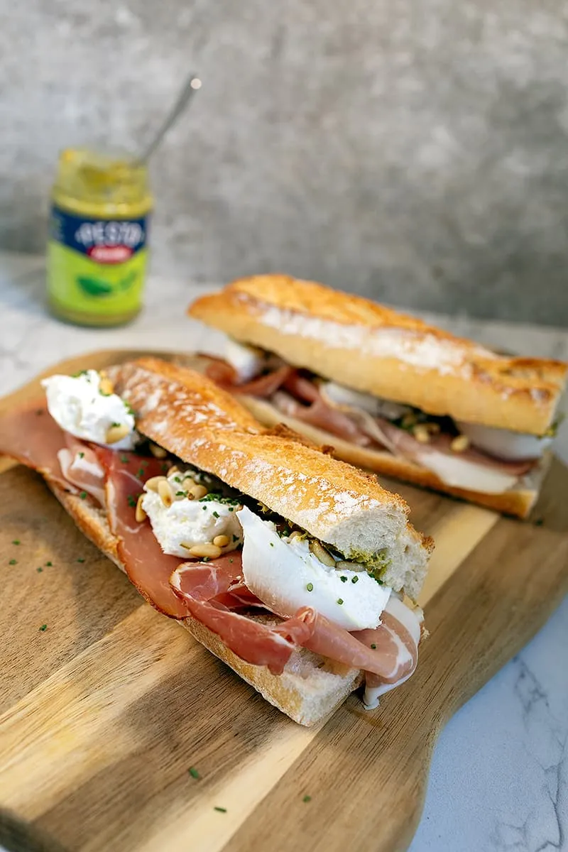 Broodje burrata - een Italiaanse broodje vol smaak