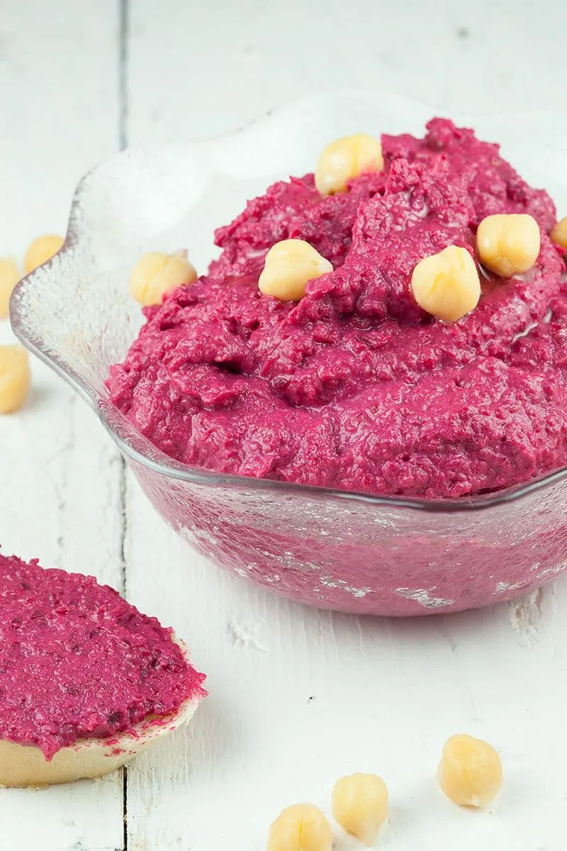 Rode bieten hummus
