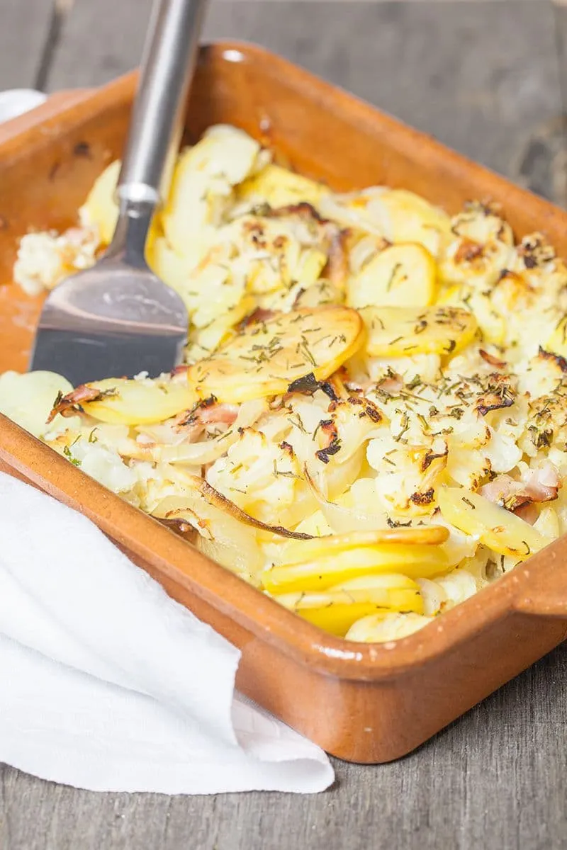Bloemkoolschotel met ham en kaas