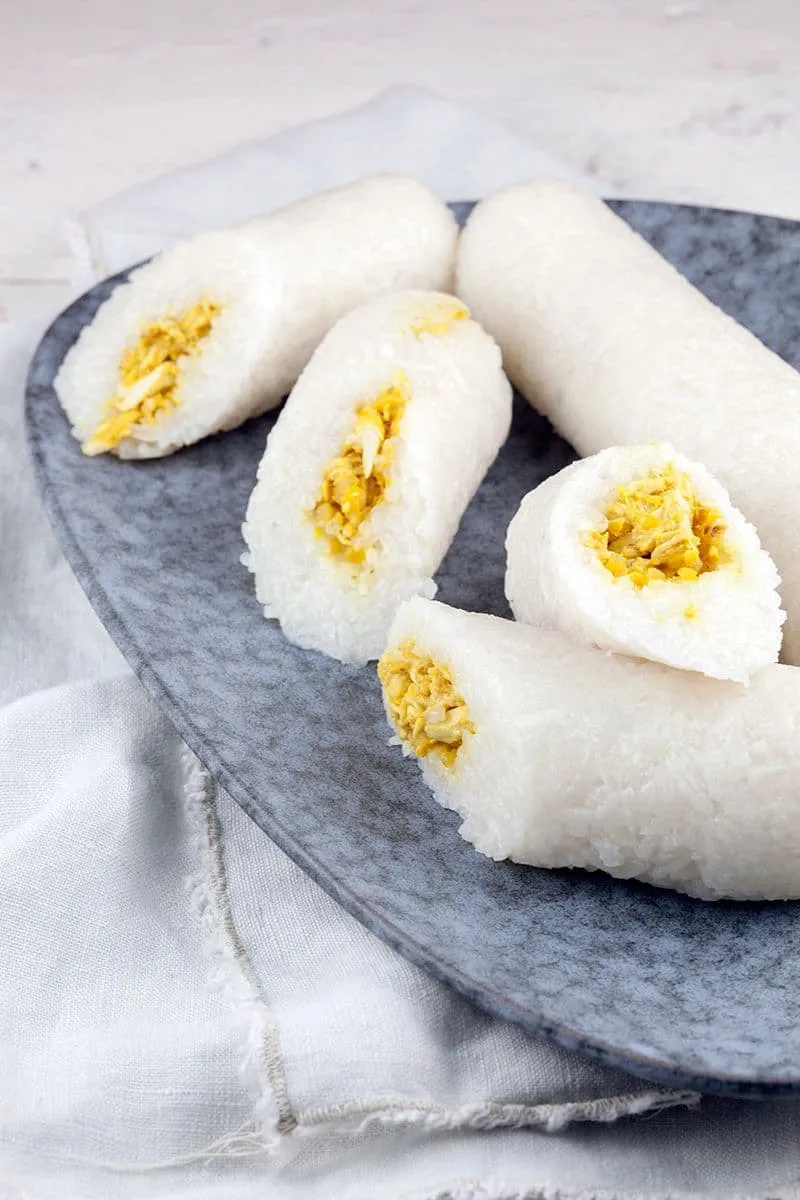 Lemper ajam - kleefrijst met kipvulling