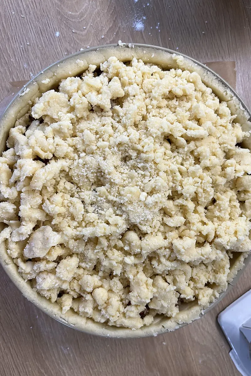 Kruimel topping voor de mirabellentaart