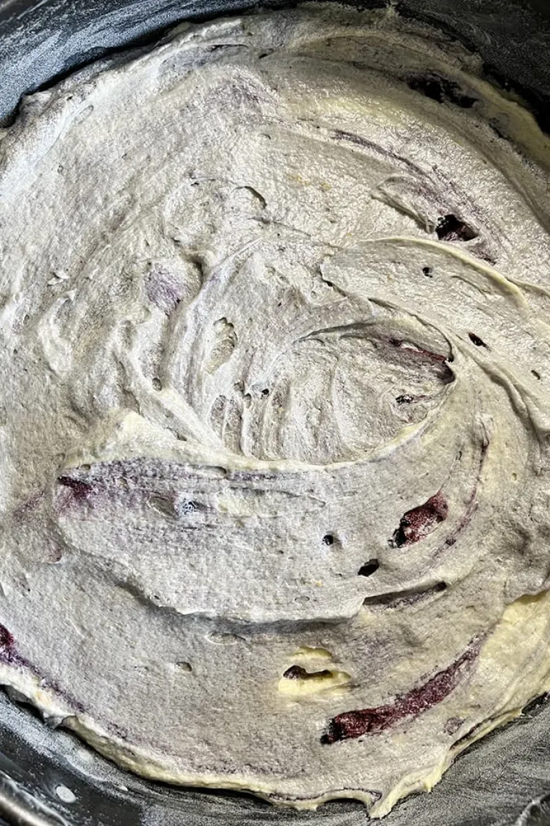 Botercrème met blauwe bessen