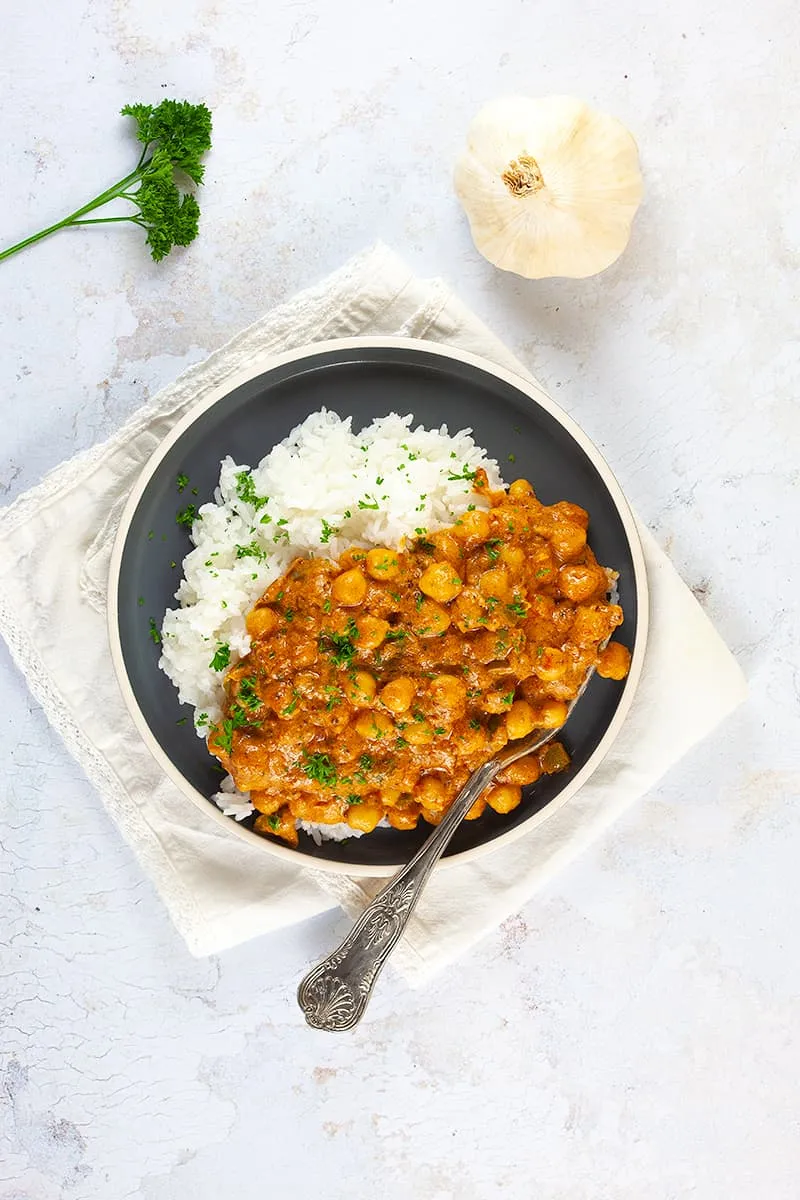 Vegetarische kikkererwten masala