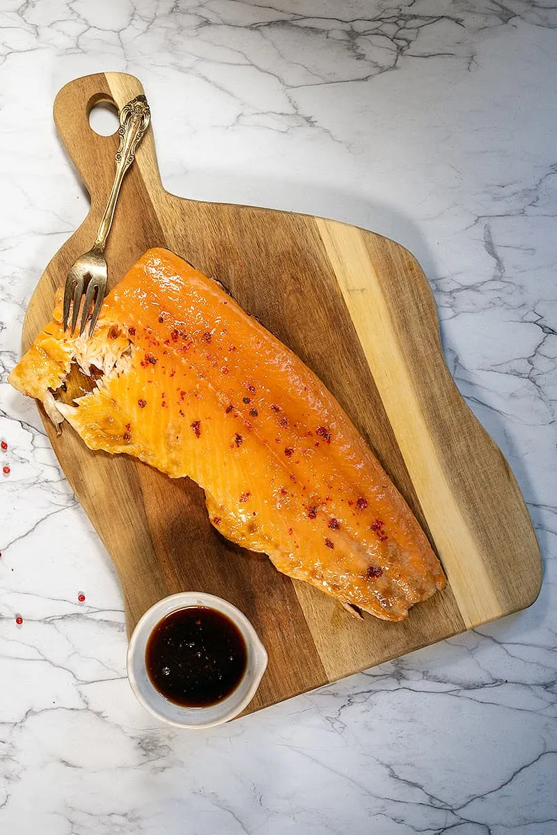 Zalm van de BBQ - gelakte zalm met een volle smaak
