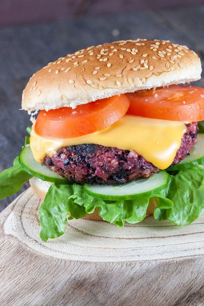 Geroosterde rode bietenburger (vegan)
