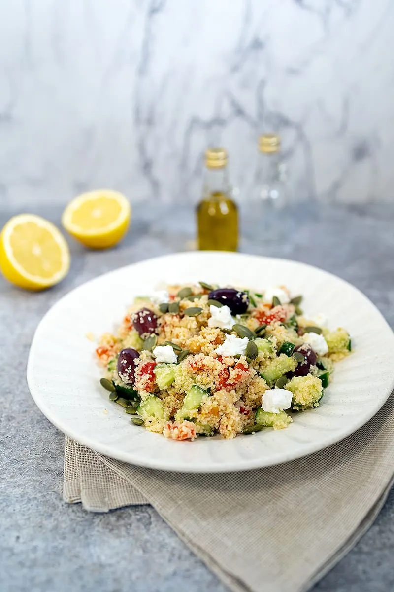Couscous salade met mango en geitenkaas