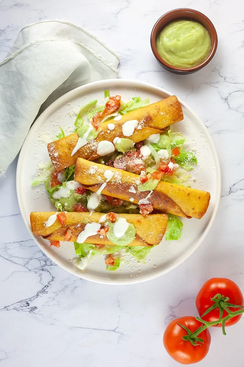 Taquitos met kip