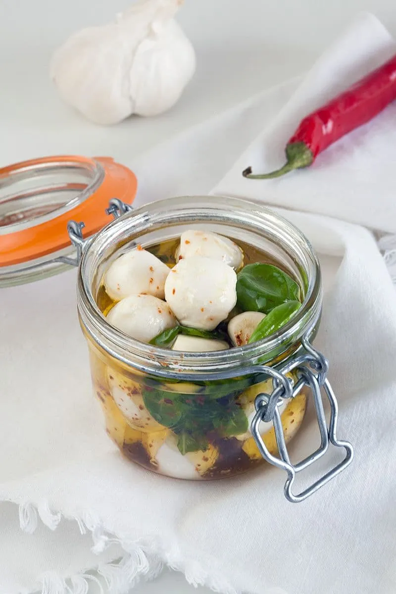 Gemarineerde mini mozzarella