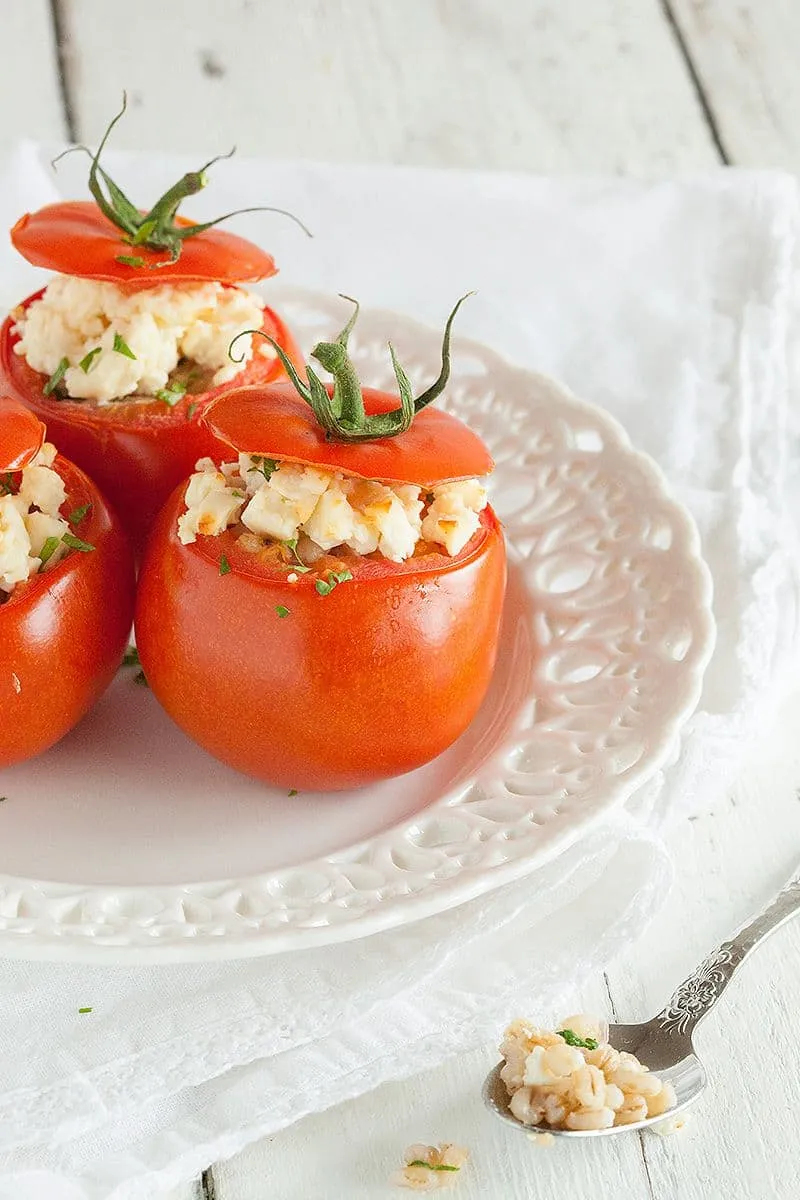 Gevulde tomaat met parelgort en feta kaas