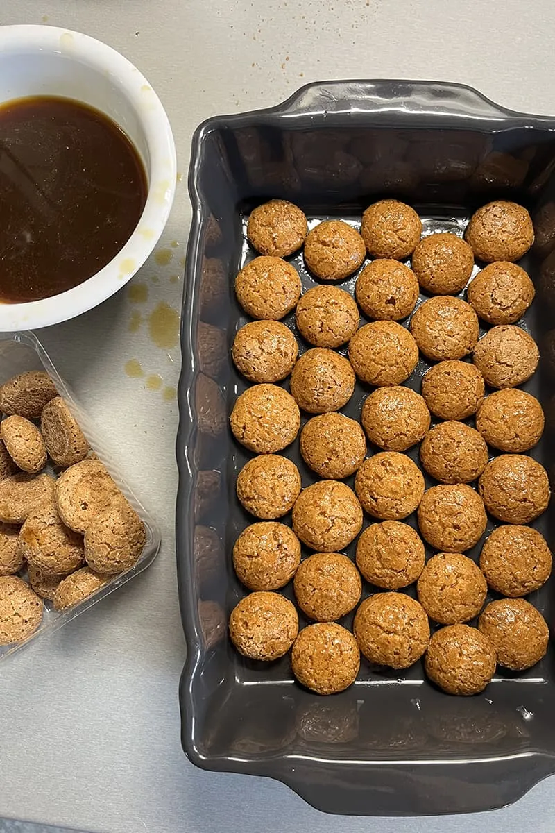 Amaretti tiramisu voorbereiding